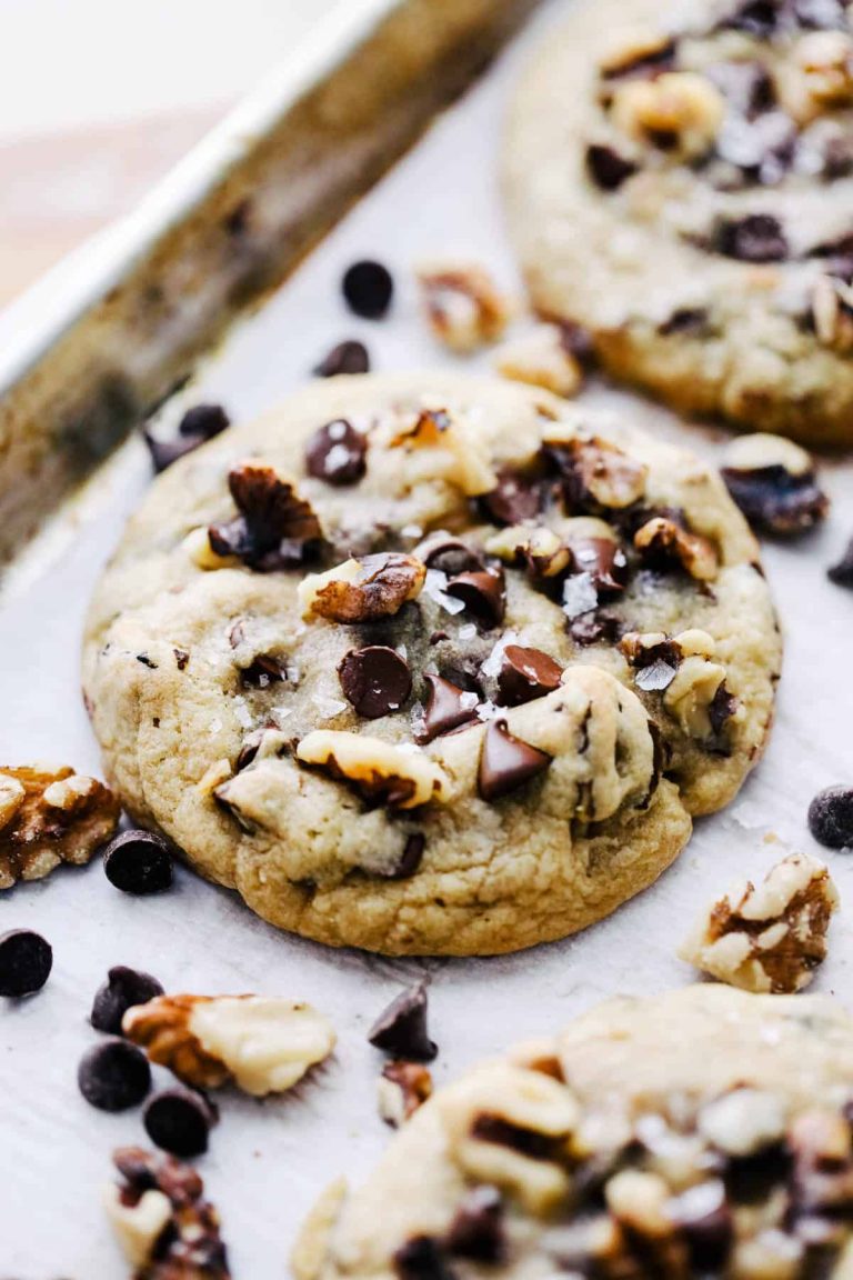 Buckwheat cookies with coffee and walnuts recipe & ingredients. How to